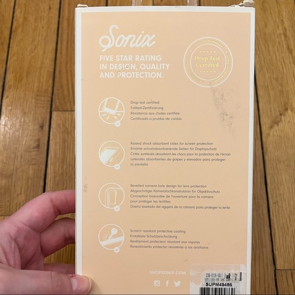 3 iPhone X/XS Cases & 3 Glass Screen Protectors - Picture 10 of 11